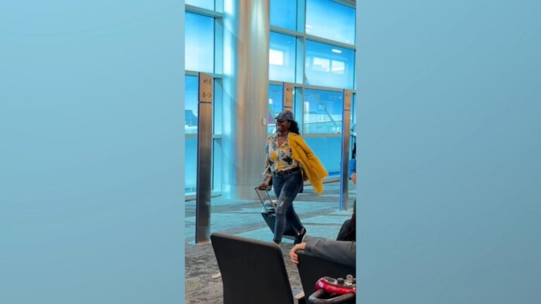 WATCH:  Holiday travelers find ways to have fun at the airport