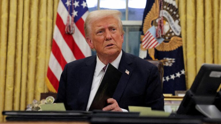 Trump funding freeze a blatant violation of Constitution, federal law: Legal experts