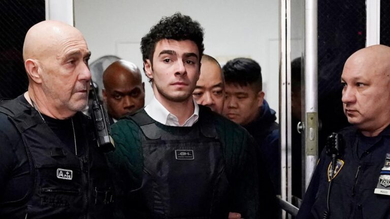 Luigi Mangione’s Pennsylvania attorney argues search, arrest were illegal