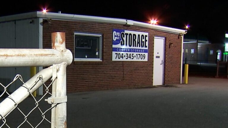 Woman accused of locking boyfriend in storage unit for 4 days