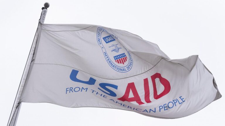 USAID staff given 15 minutes to gather belongings from Washington, D.C., office