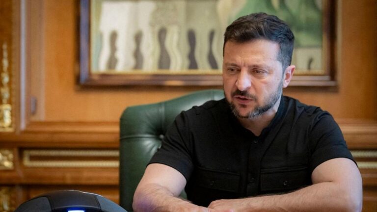Putin ‘playing games’ with US peace talks, Zelenskyy says amid drone attack