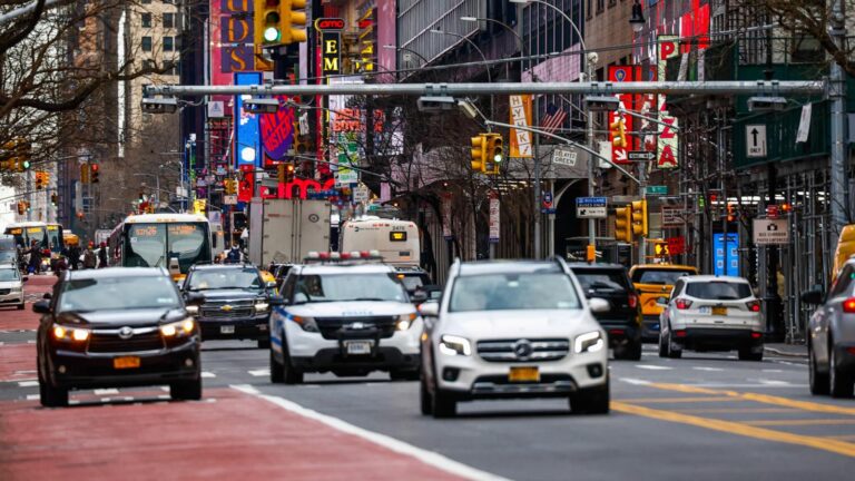 Judge temporarily blocks Trump administration action over congestion pricing