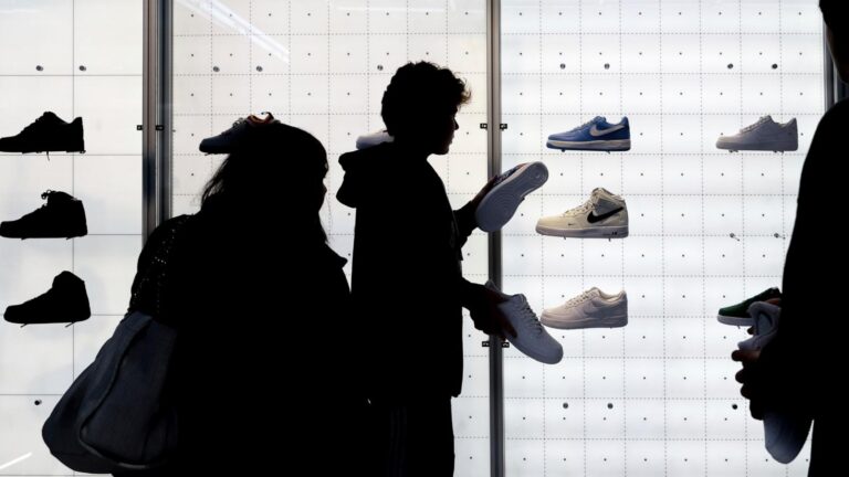 Consumer confidence brightens as Trump rolls back tariffs