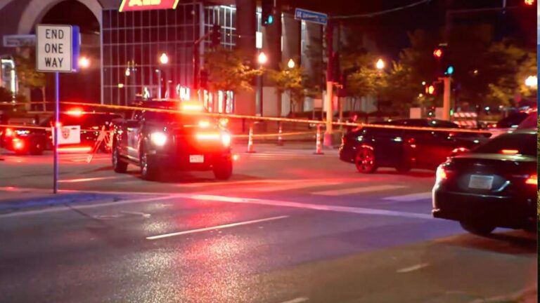 2 shot outside high school graduation, suspect in custody: Police