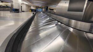 WATCH:  Toddler rescued from Newark Airport baggage conveyor belt 