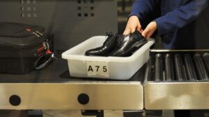 Homeland Security ends mandatory shoe removal at airport screening