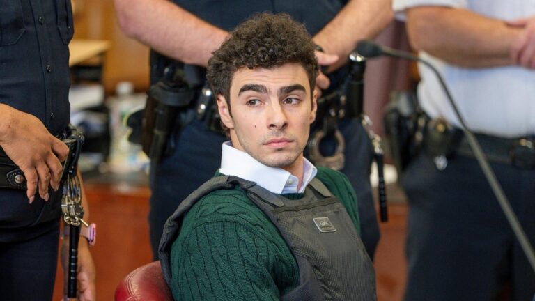 Luigi Mangione may have influenced mass shooting at NFL headquarters: Prosecutors
