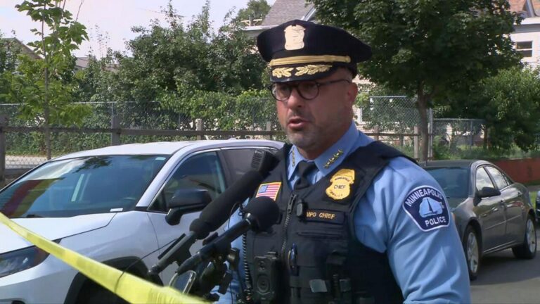 1 dead, 6 injured after gunman opens fire on sidewalk: ‘Sickening and unacceptable’