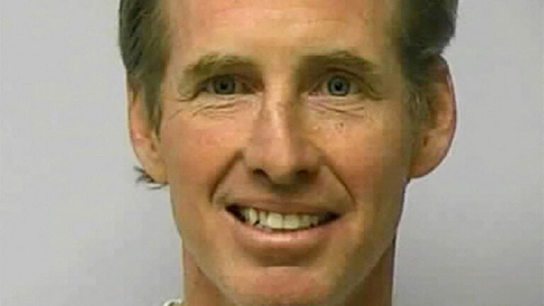Jury selection continues for man who allegedly tried to kill Trump on golf course