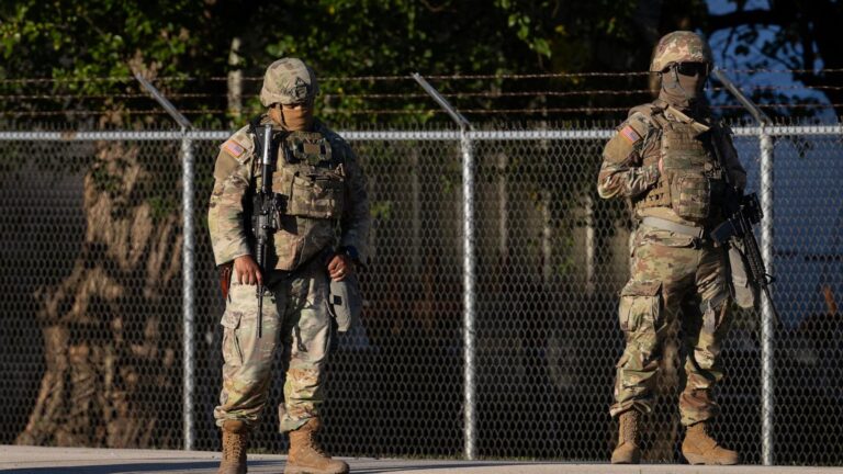 Appeals court keeps order blocking Trump from deploying National Guard in Illinois